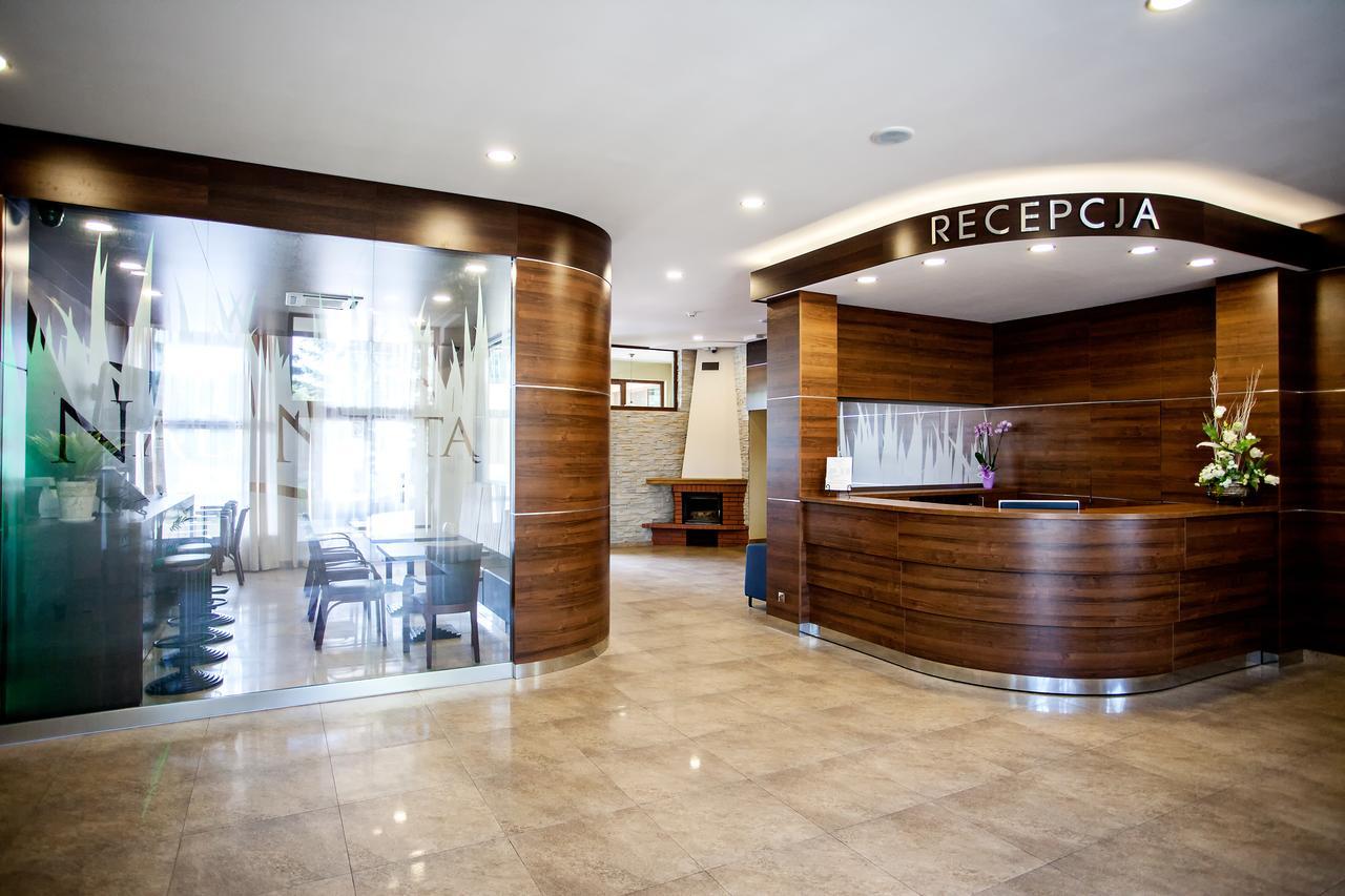 Hotel Nad Netta Аугустов Екстериор снимка