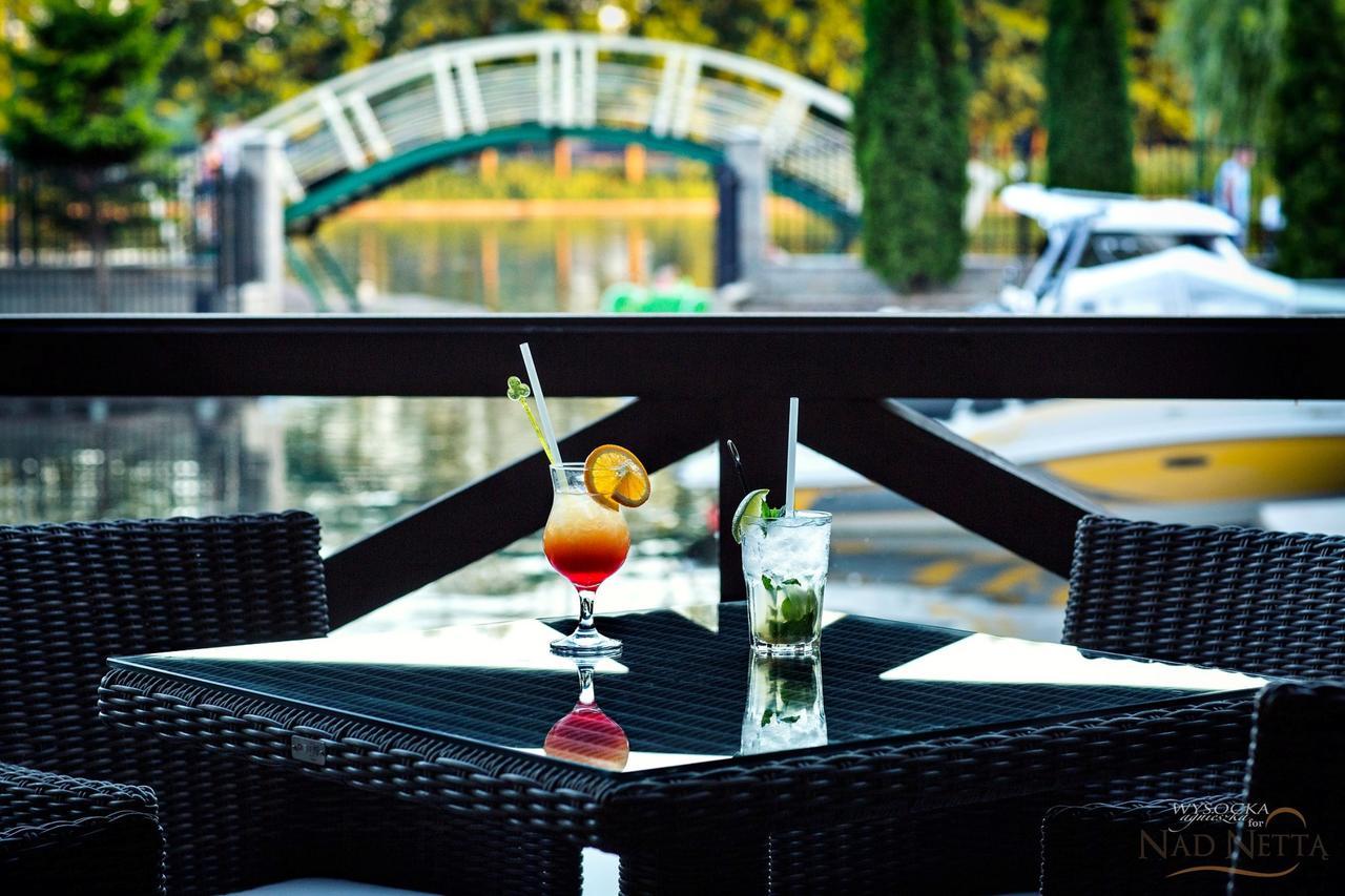 Hotel Nad Netta Аугустов Екстериор снимка