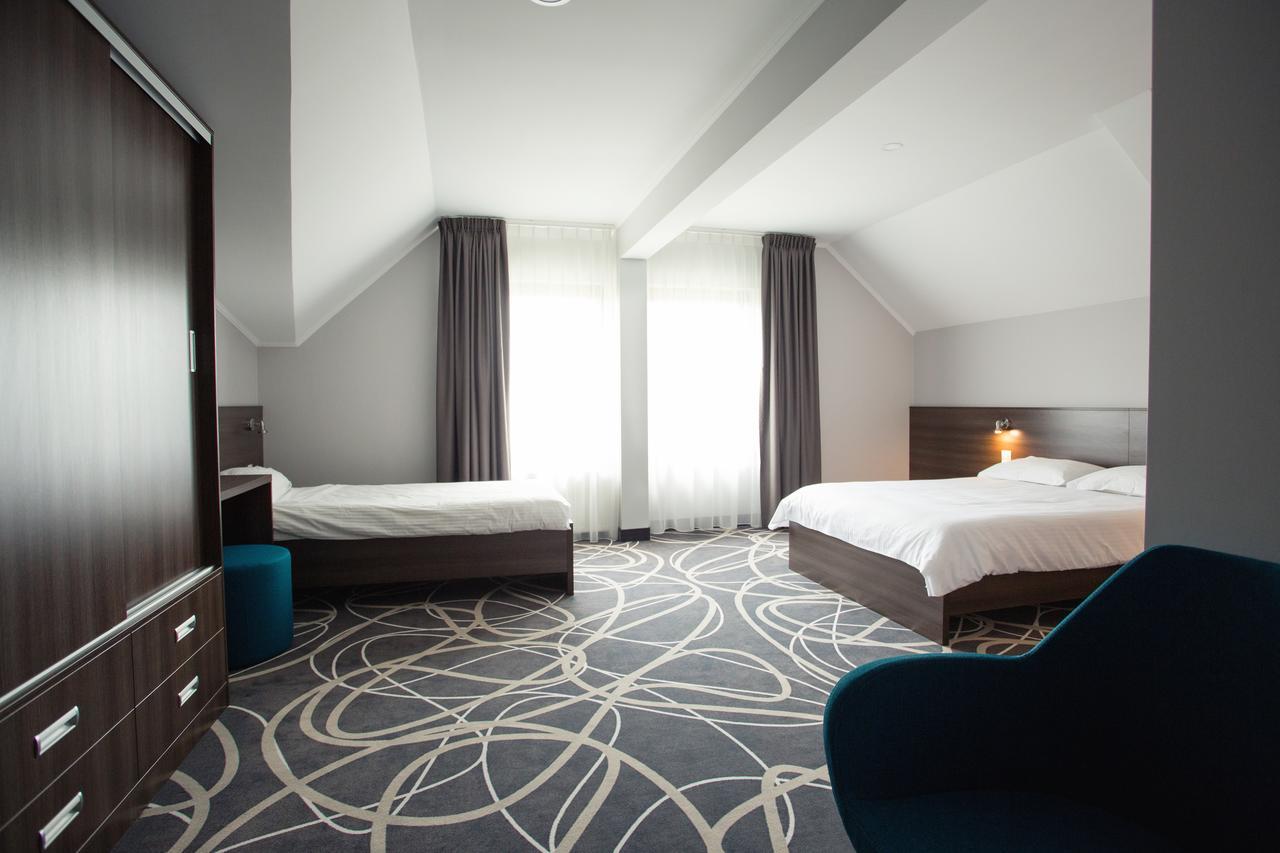 Hotel Nad Netta Аугустов Екстериор снимка