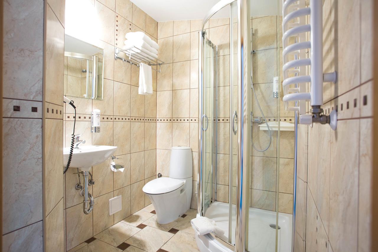 Hotel Nad Netta Аугустов Екстериор снимка