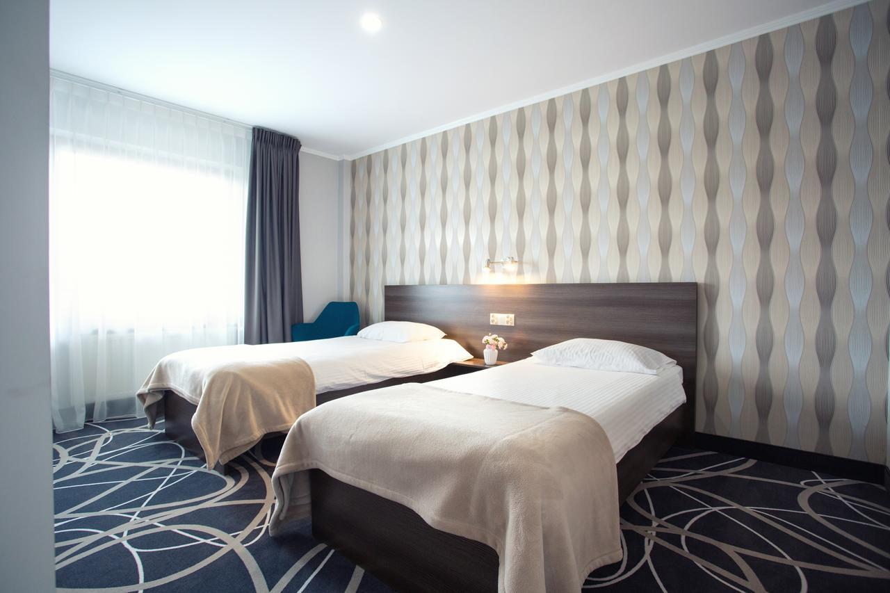 Hotel Nad Netta Аугустов Екстериор снимка